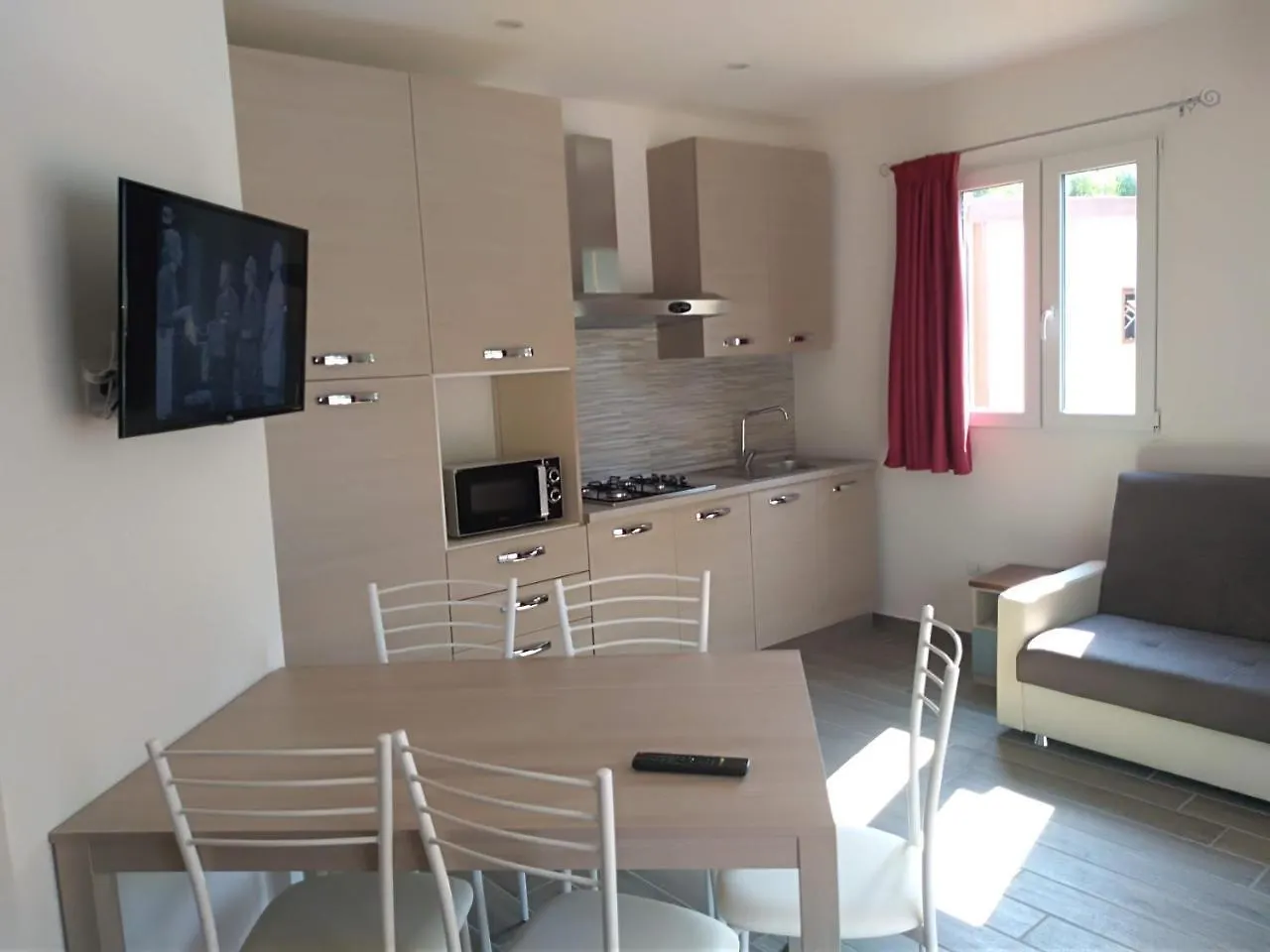 Camping Arcobaleno Marina Di Bibbona Kemp